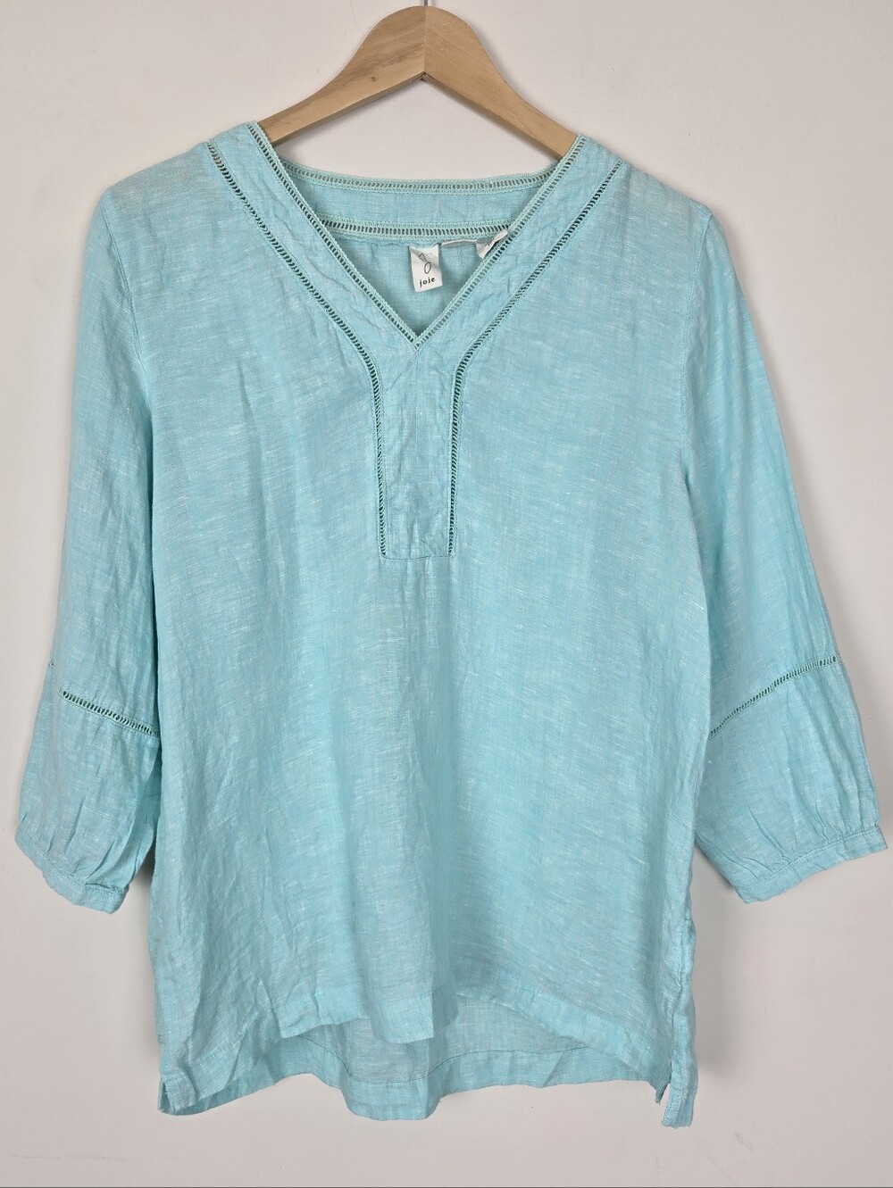 JOIE Linen Popover Top - Picture 2 of 7